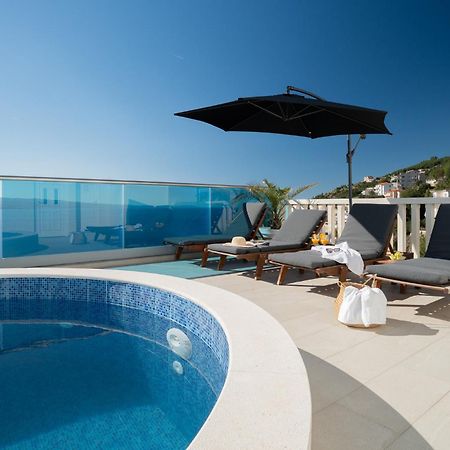 Sunny Hill Apartments With Rooftop Pool Селіна Екстер'єр фото