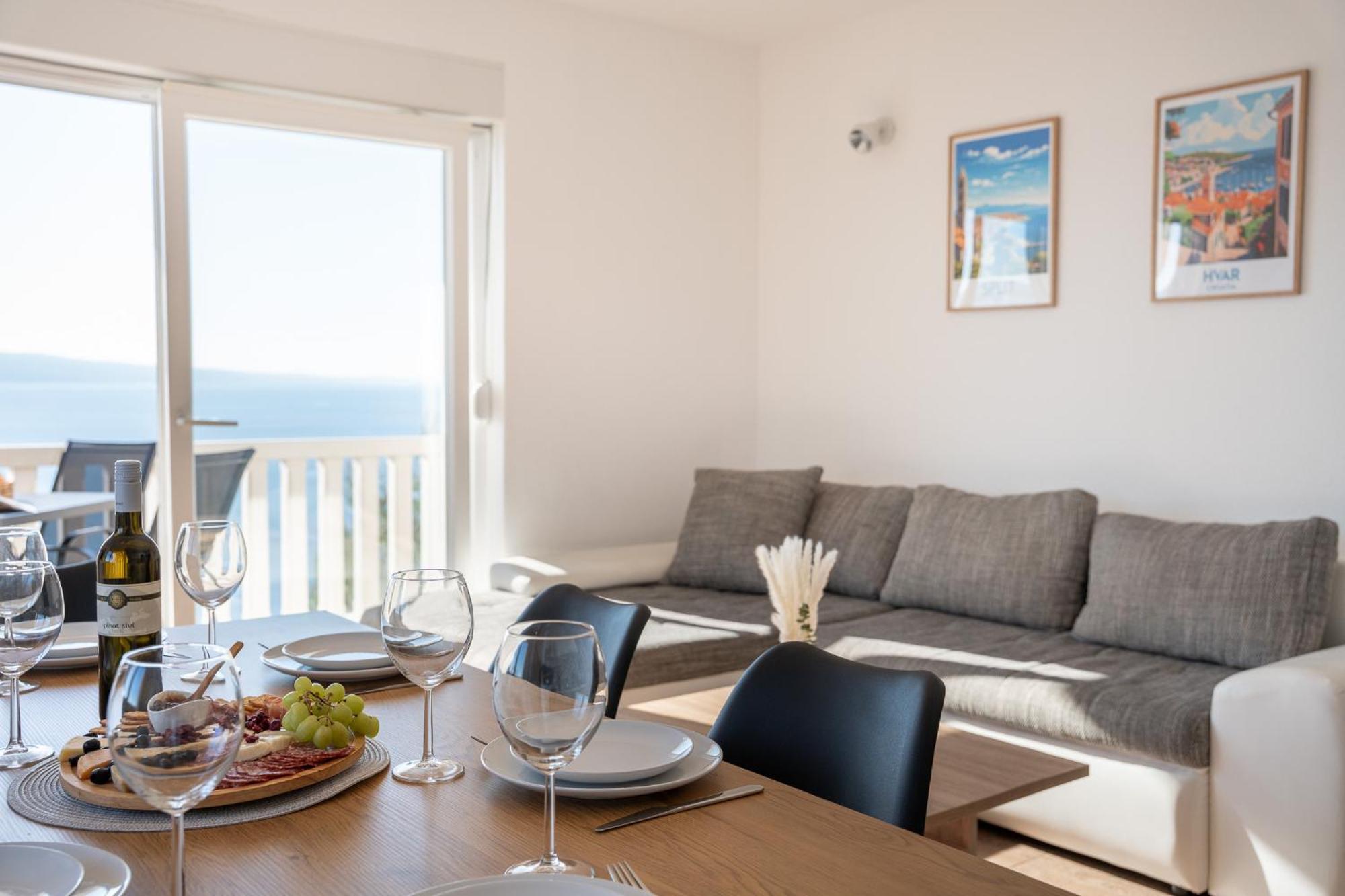 Sunny Hill Apartments With Rooftop Pool Селіна Екстер'єр фото