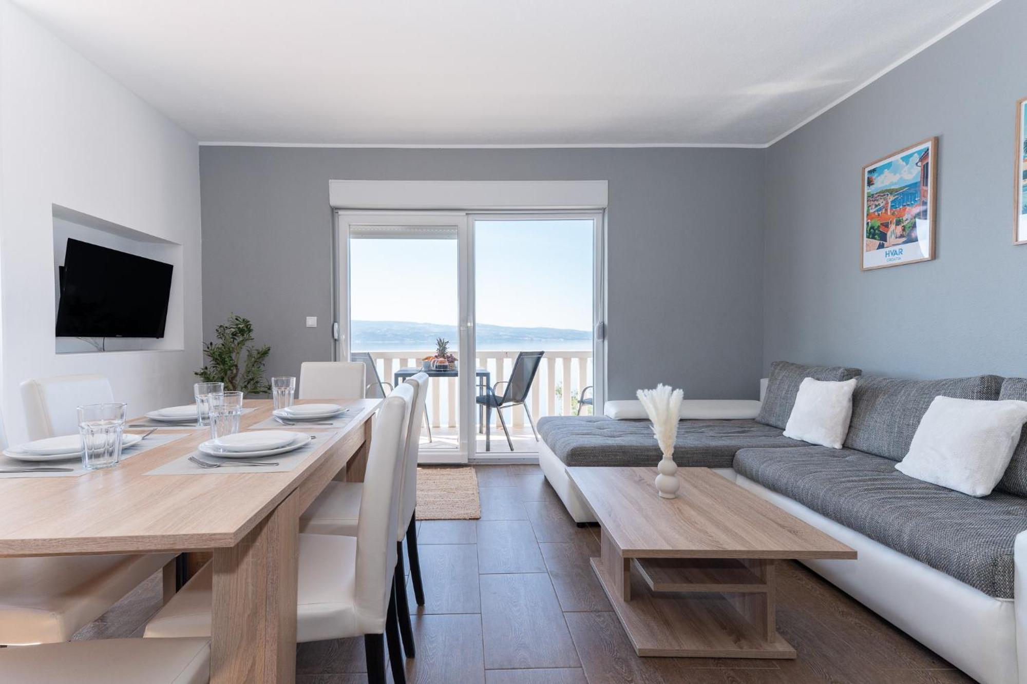 Sunny Hill Apartments With Rooftop Pool Селіна Екстер'єр фото